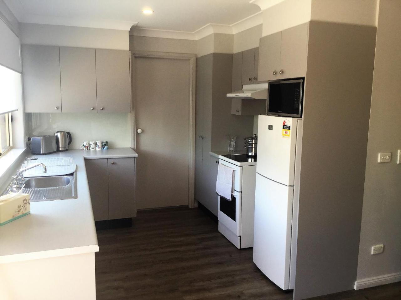 Tic Tac Toe Quality Accommodation อาร์มีเดล ภายนอก รูปภาพ